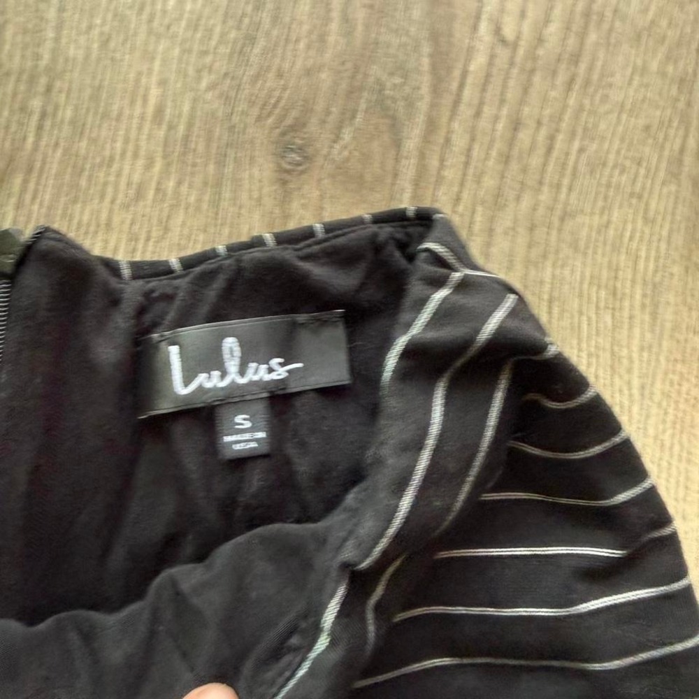 Lulus Black Pinstripe Skort Wrap Front Mini Skirt Shorts Size S - Picture 3 of 4